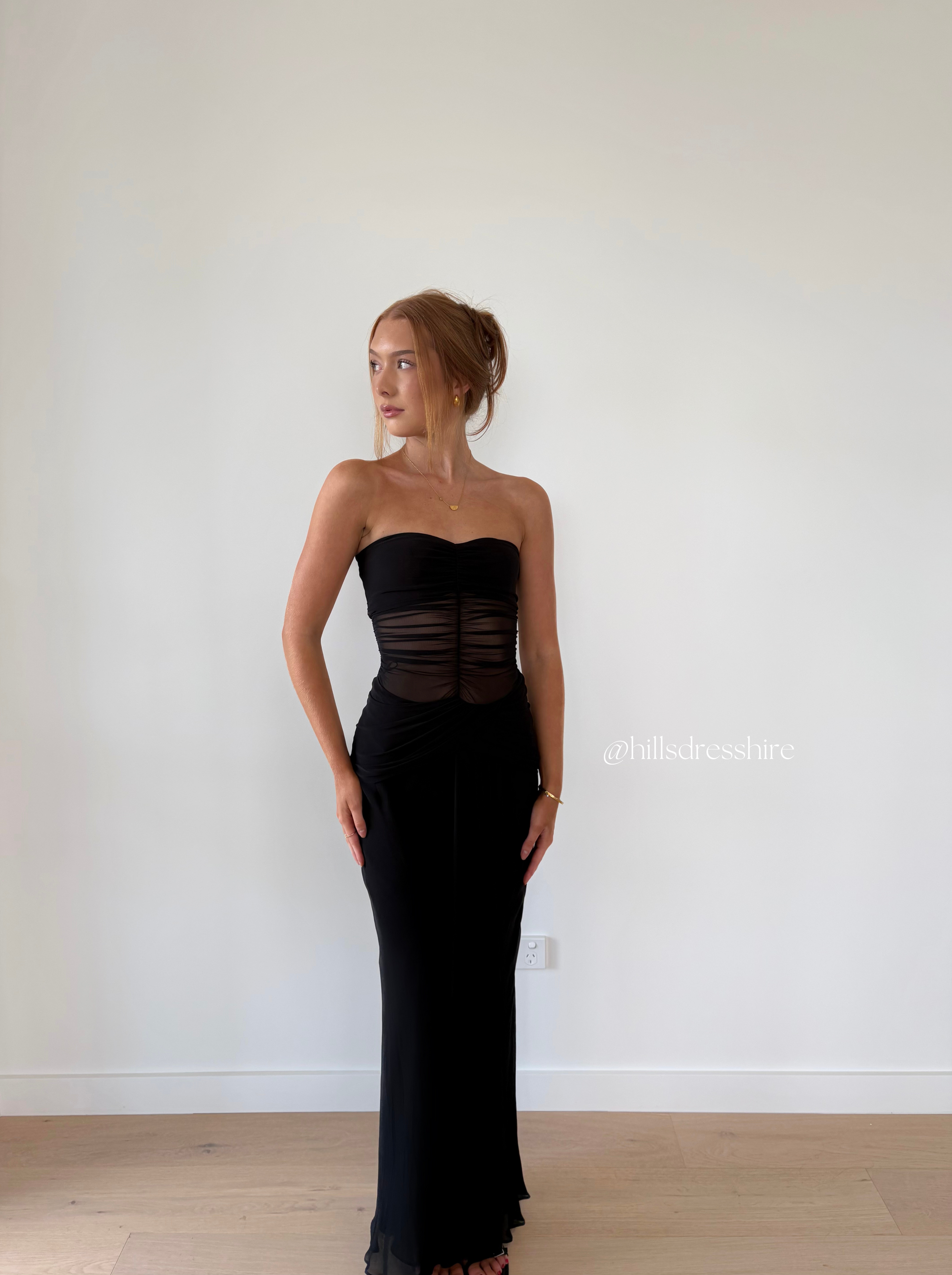 Noemi Strapless, Black